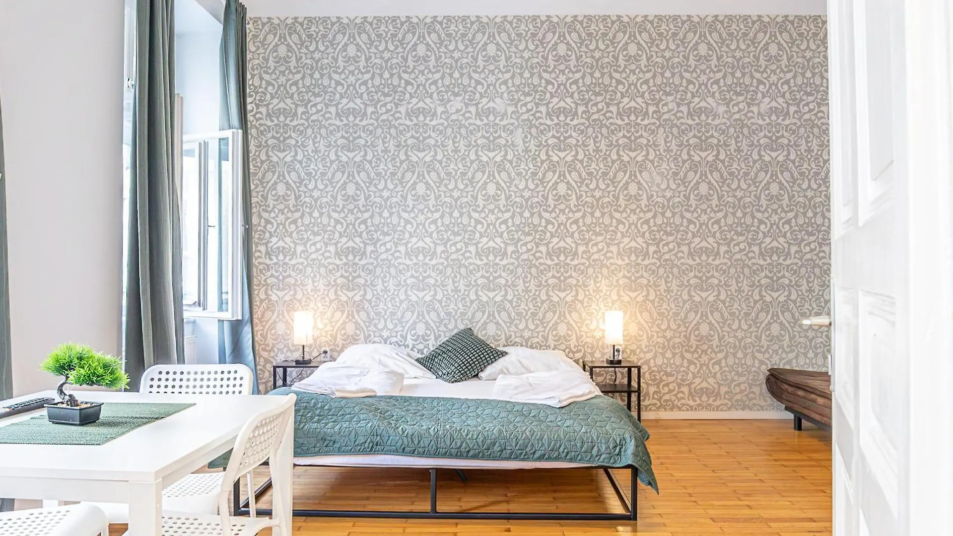 Friendly 2Br Apt- Near Rennweg & Belvedere Palace Apartment Vienna