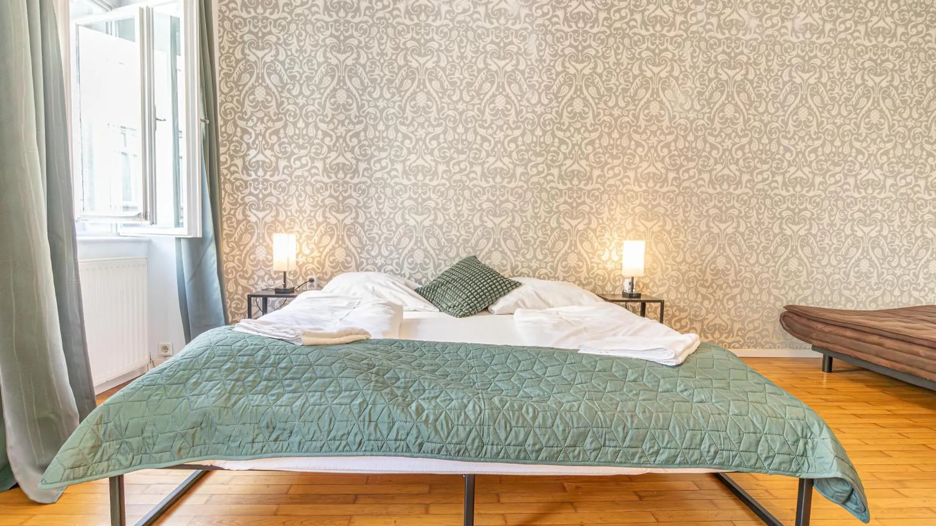 Friendly 2Br Apt- Near Rennweg & Belvedere Palace Apartment Vienna